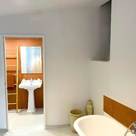 Superbe Mazet Provencal Renove Nimes